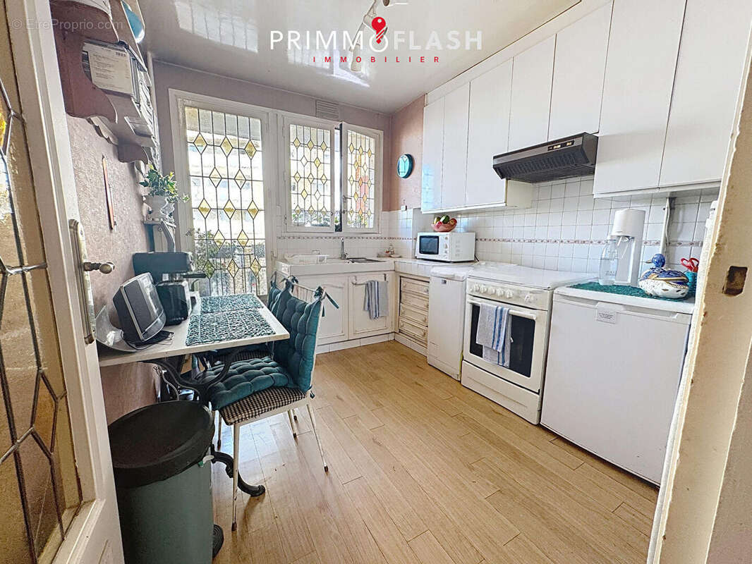 Appartement à AUBERVILLIERS