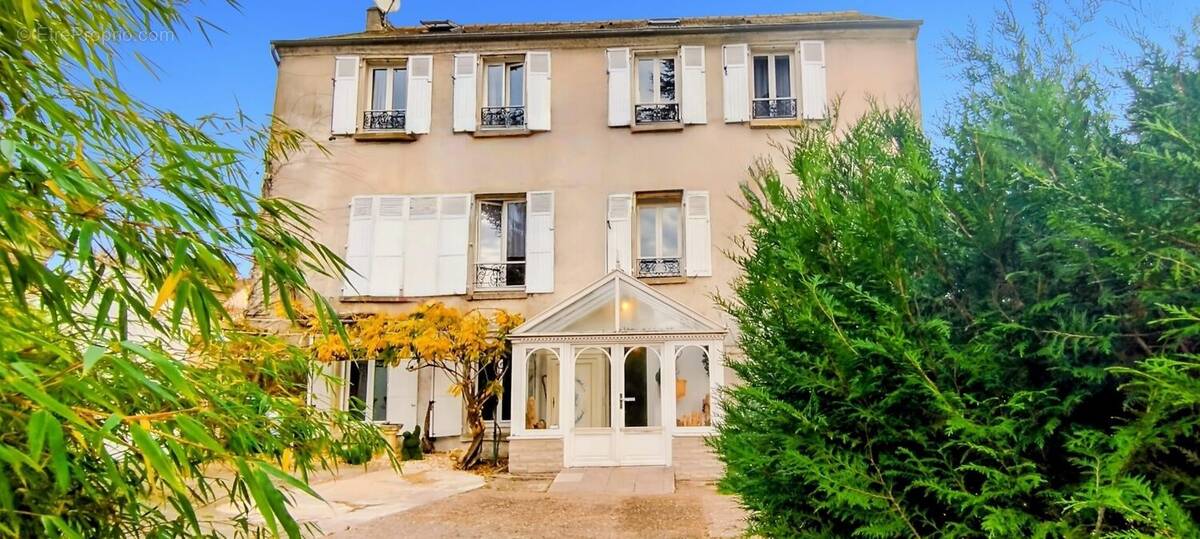 Maison à VILLIERS-ADAM