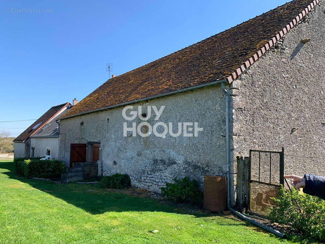 Maison à LA FERTE-VILLENEUIL