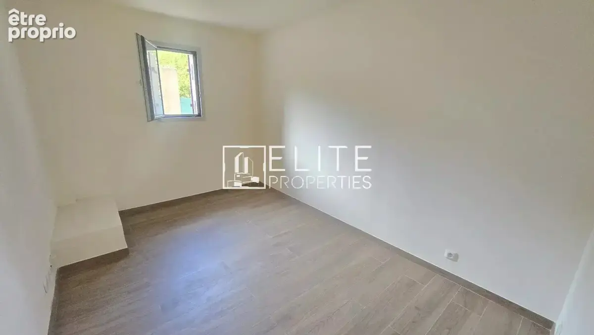 Appartement 3 pieces 80m² + jardin + 2 parkings mouans-sartoux - photo 8