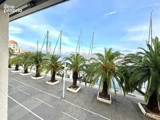 Gruissan, vue Mer et Port, T1 bis de 27 m² - photo 9