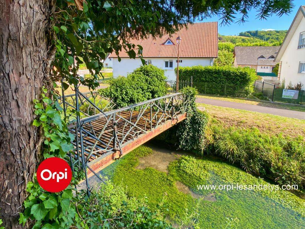 Les Andelys Centre ville-  Appartement T2 avec ascenseur - 59 m² - photo 12