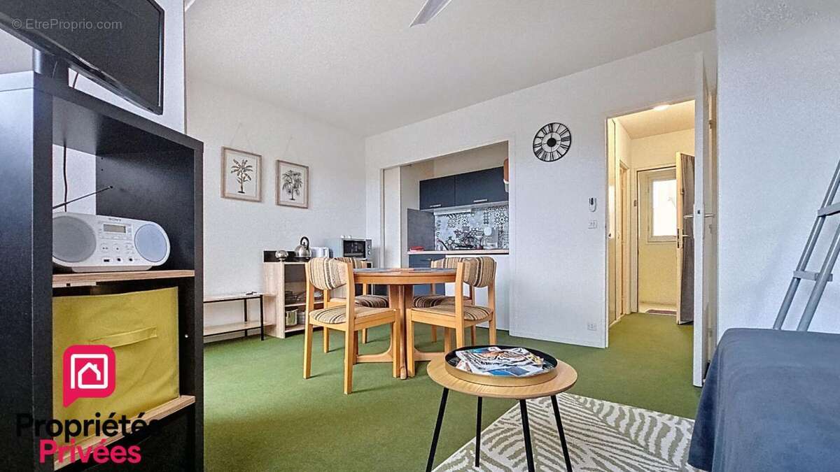 Appartement à LES MATHES