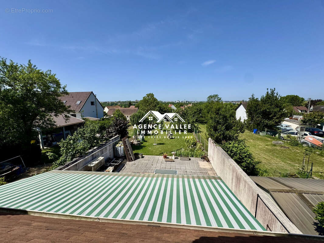 Maison à SAINTRY-SUR-SEINE