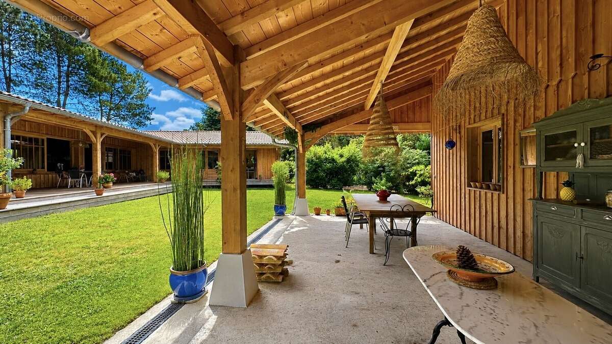 Maison à MAGESCQ