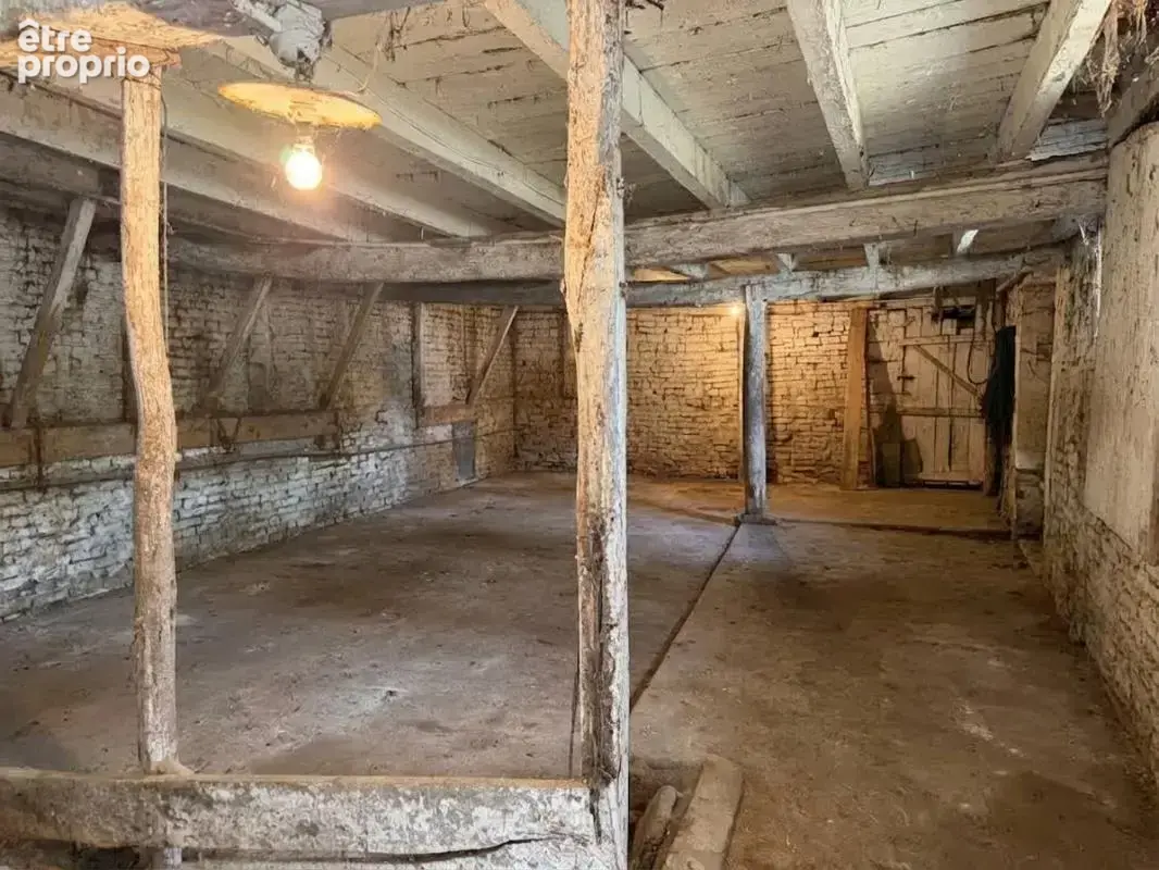 Ébréon   maison à rénover avec dépendances et beau potentiel - photo 7