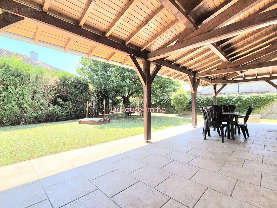 Maison à CHALON-SUR-SAONE