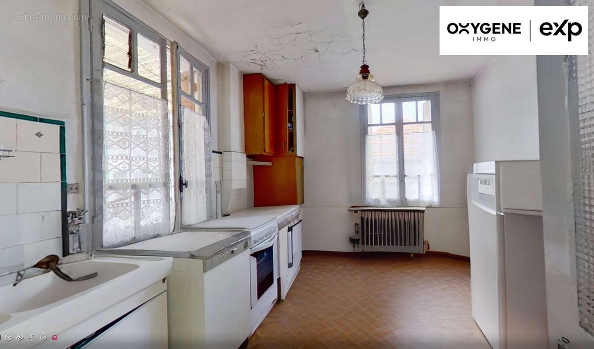 Maison à SAINT-ALBAN-SUR-LIMAGNOLE