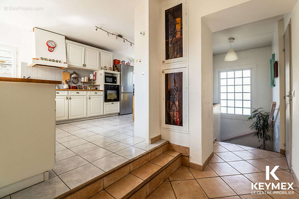 Maison 6 pièces 150 m² . Créez le cocon qui vous ressemble. - photo 2