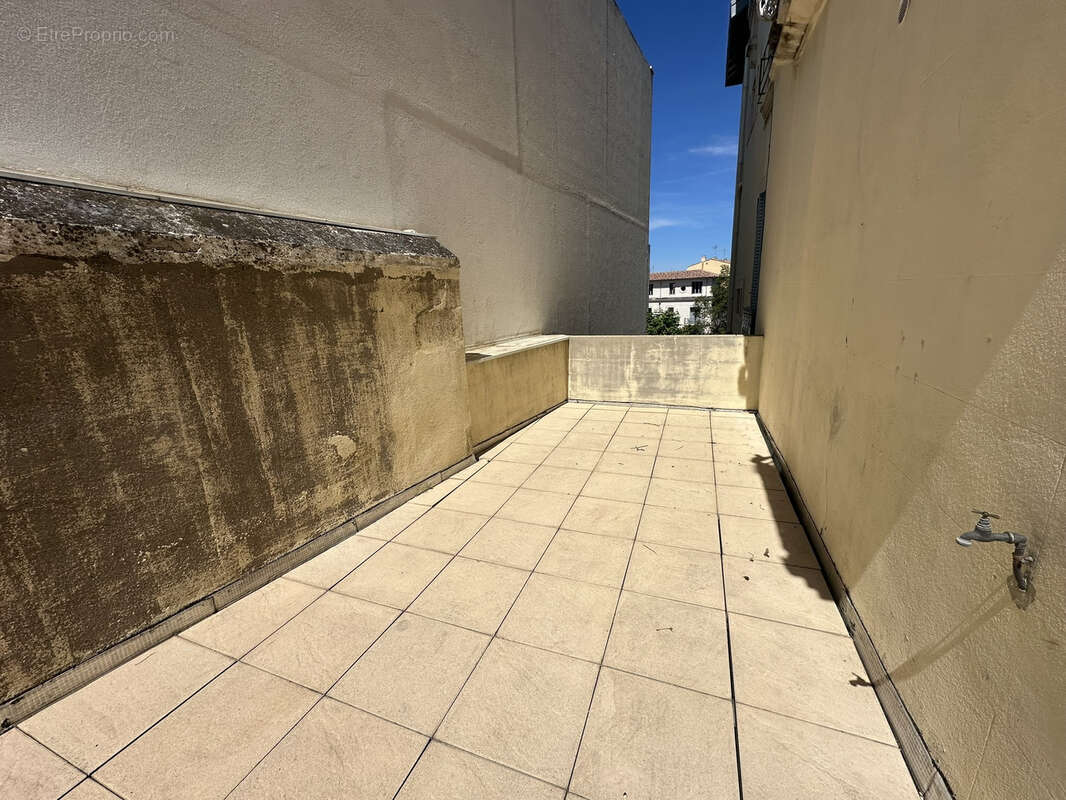 Appartement à NIMES