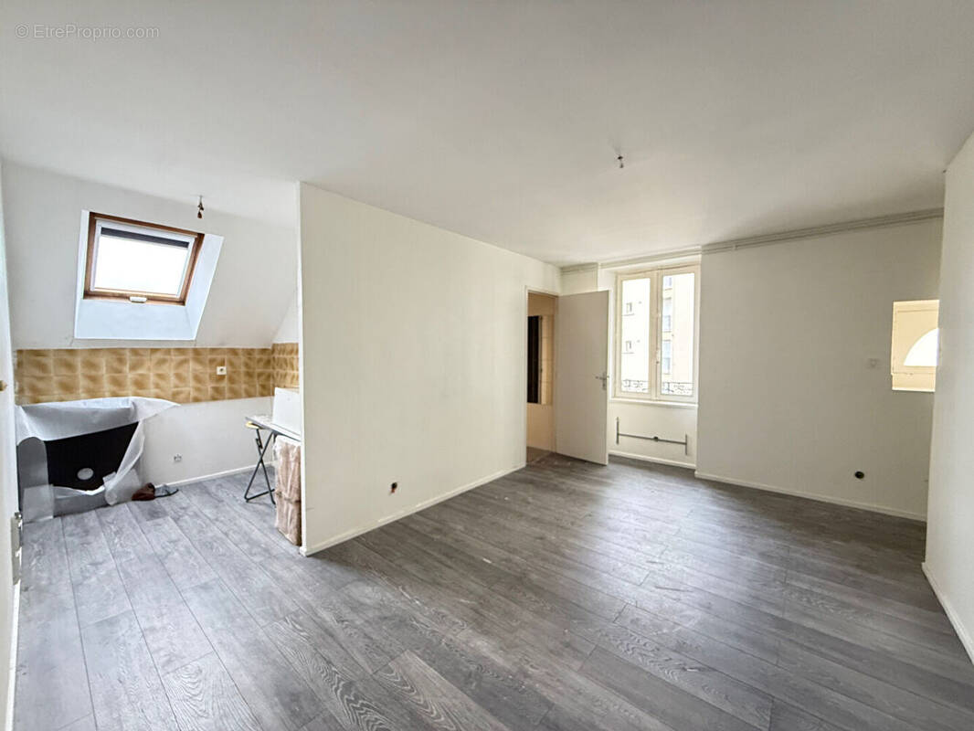 Appartement à LONS-LE-SAUNIER