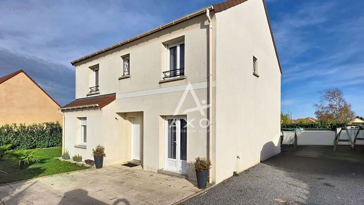 Maison à CEPOY