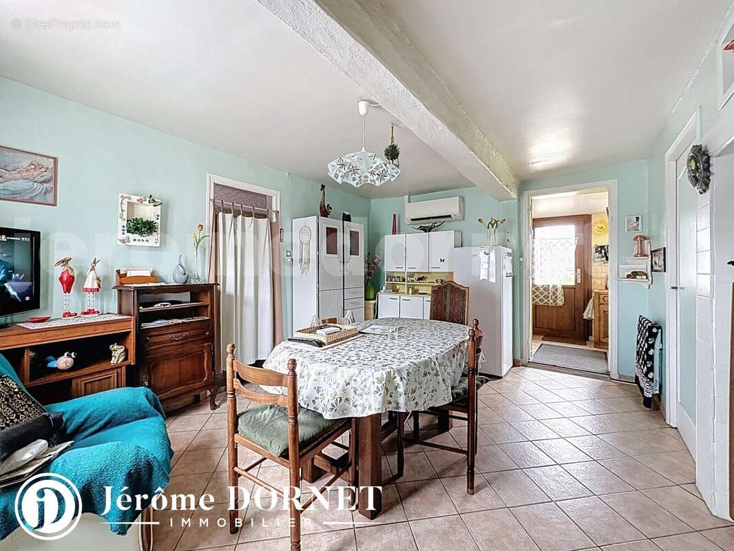 laga_00003 - Maison à GAUVILLE