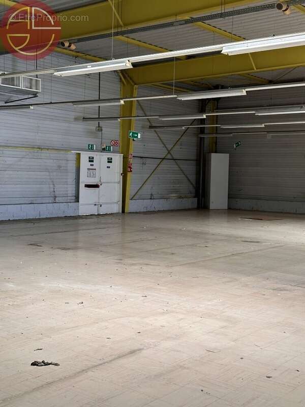 Commerce à CASTELNAUDARY