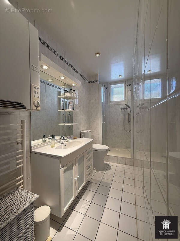 Appartement à VERSAILLES