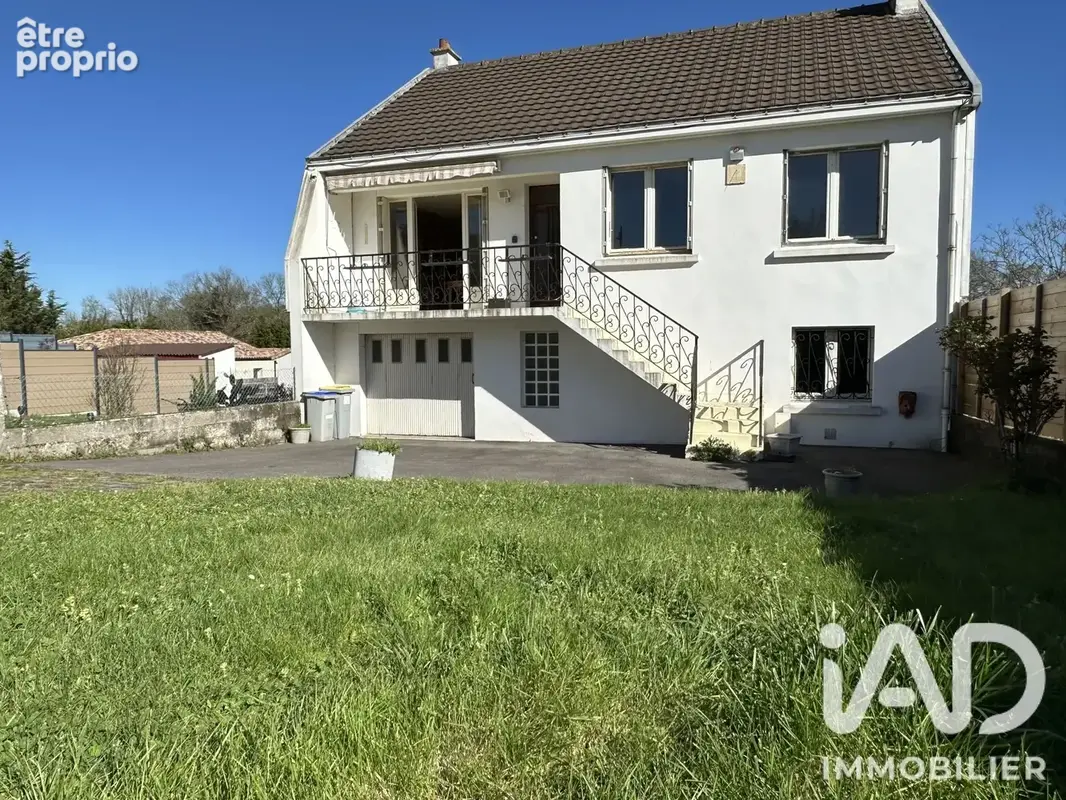 Photo 1 - Maison à INDRE