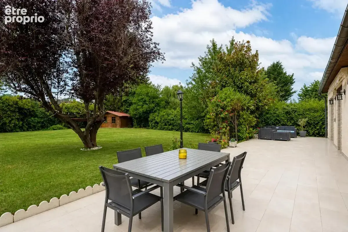 Maison de 7 pièces de 187 m² à Dammartin-en-Goële - photo 18