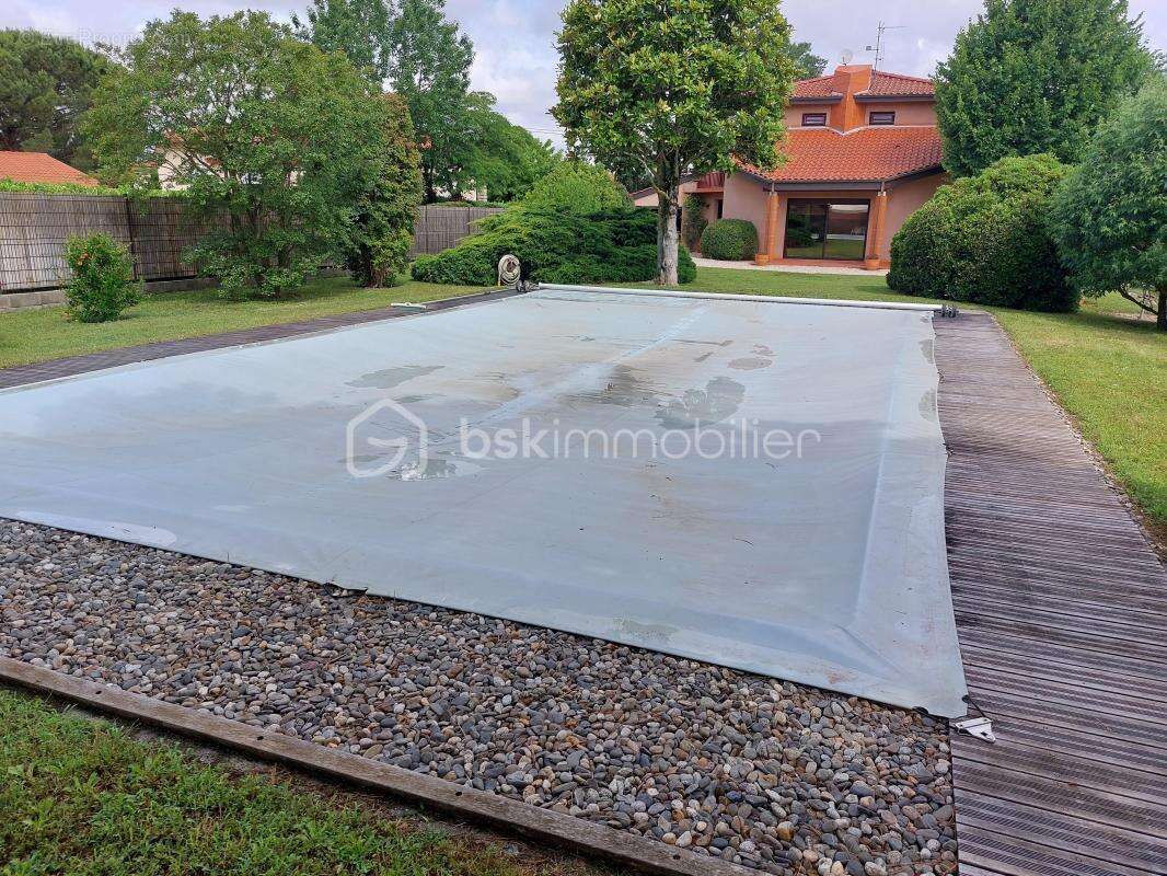 Maison à VILLENEUVE-TOLOSANE