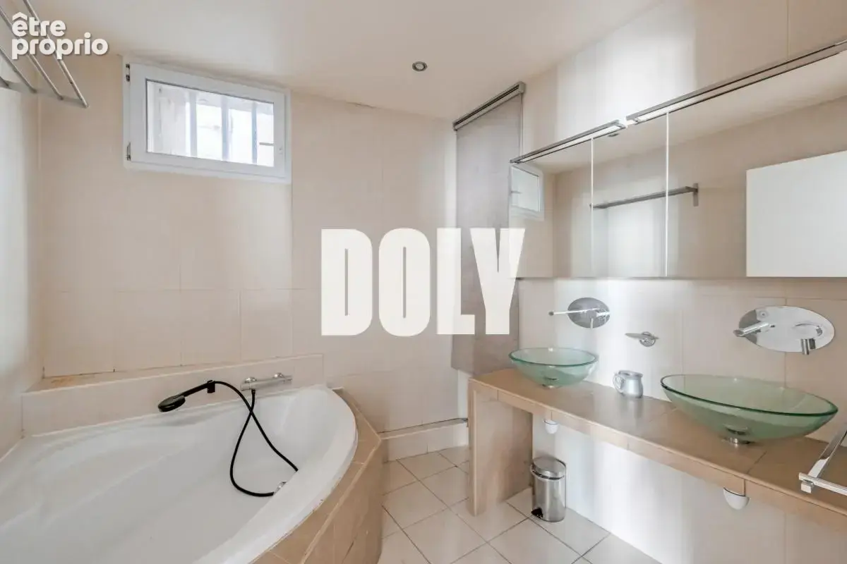 Exclusivité DOLY - Appartement familial lumineux –  9ᵉ arrondissement - photo 10