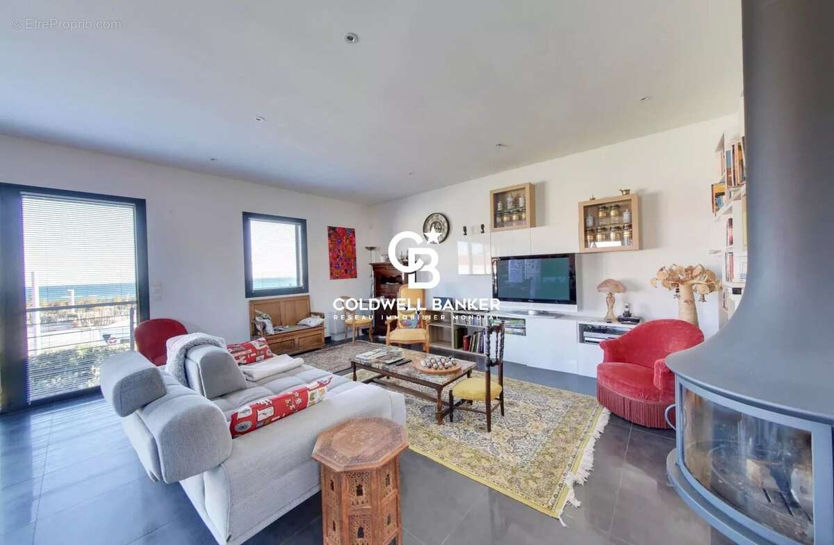 Maison à SAINT-CYPRIEN