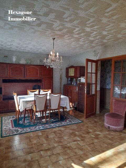 Maison à FAVERELLES
