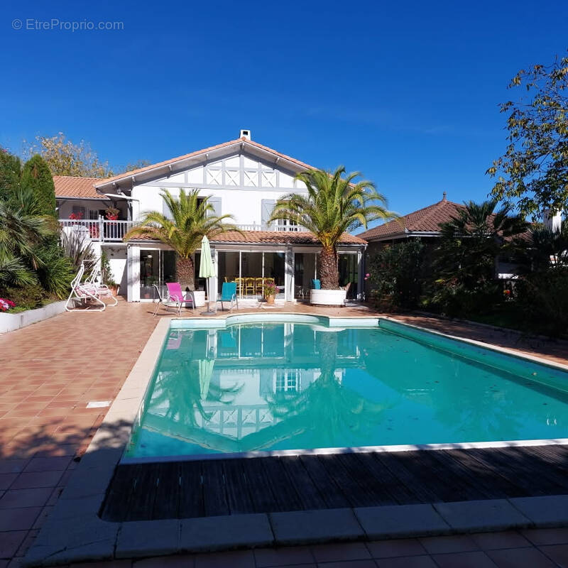 Maison à HAGETMAU