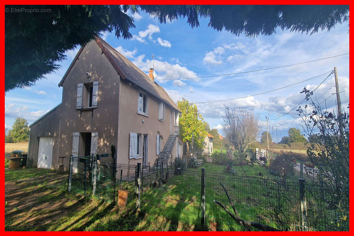 Maison à LE BOUCHAUD