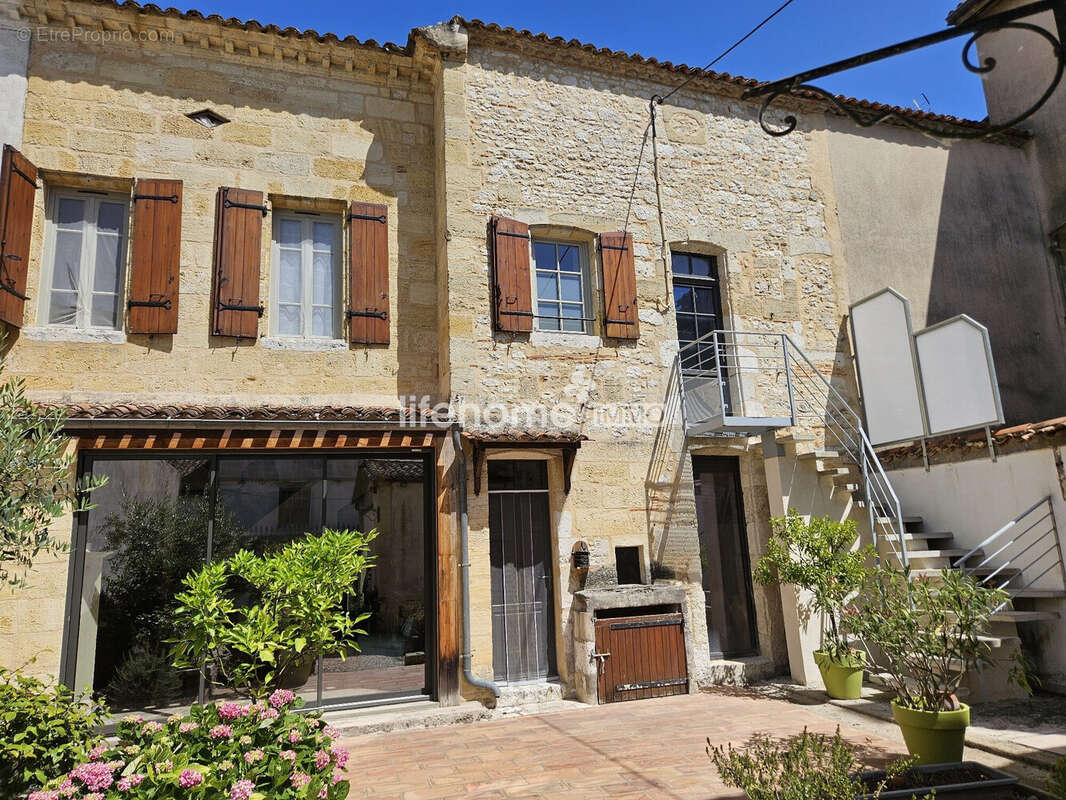 Maison à SAINTE-FOY-LA-GRANDE
