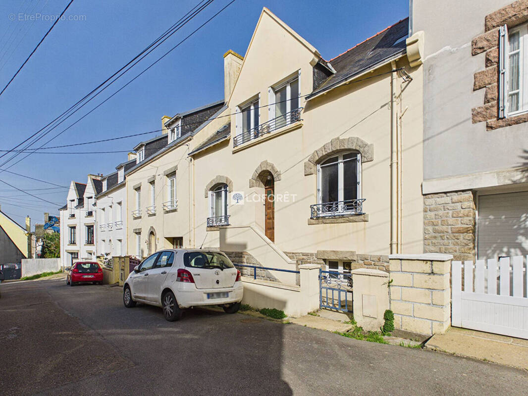 Maison à DOUARNENEZ