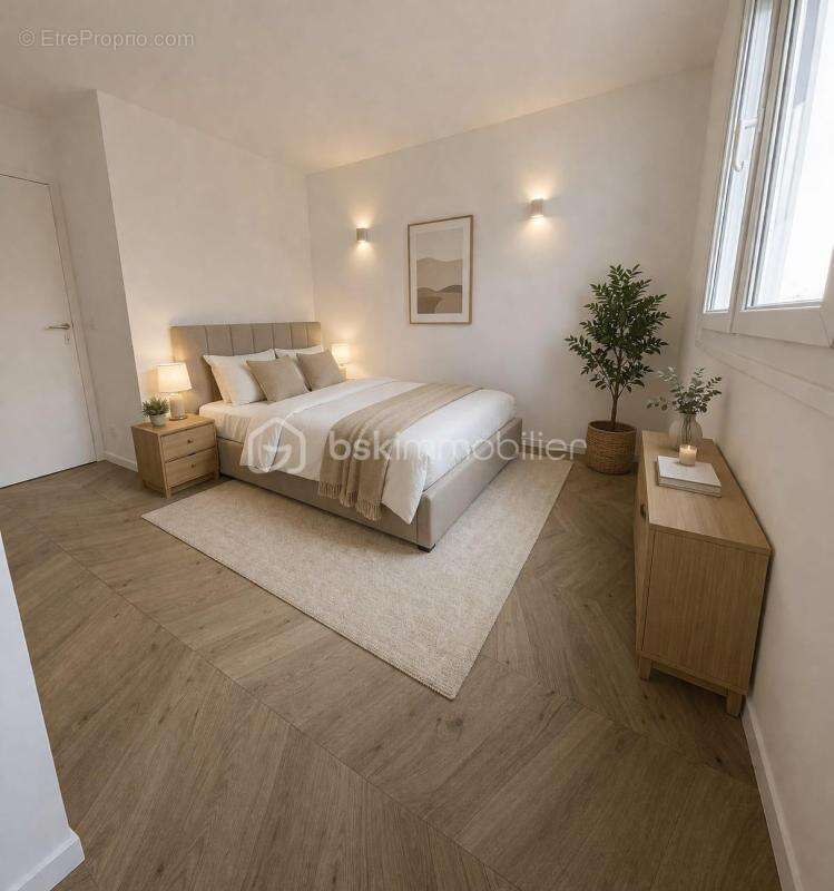 Appartement à PARIS-18E