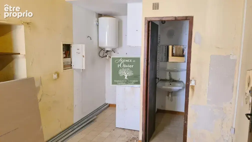 Vente d'un studio à rénover à la Roquette - Arles - photo 3