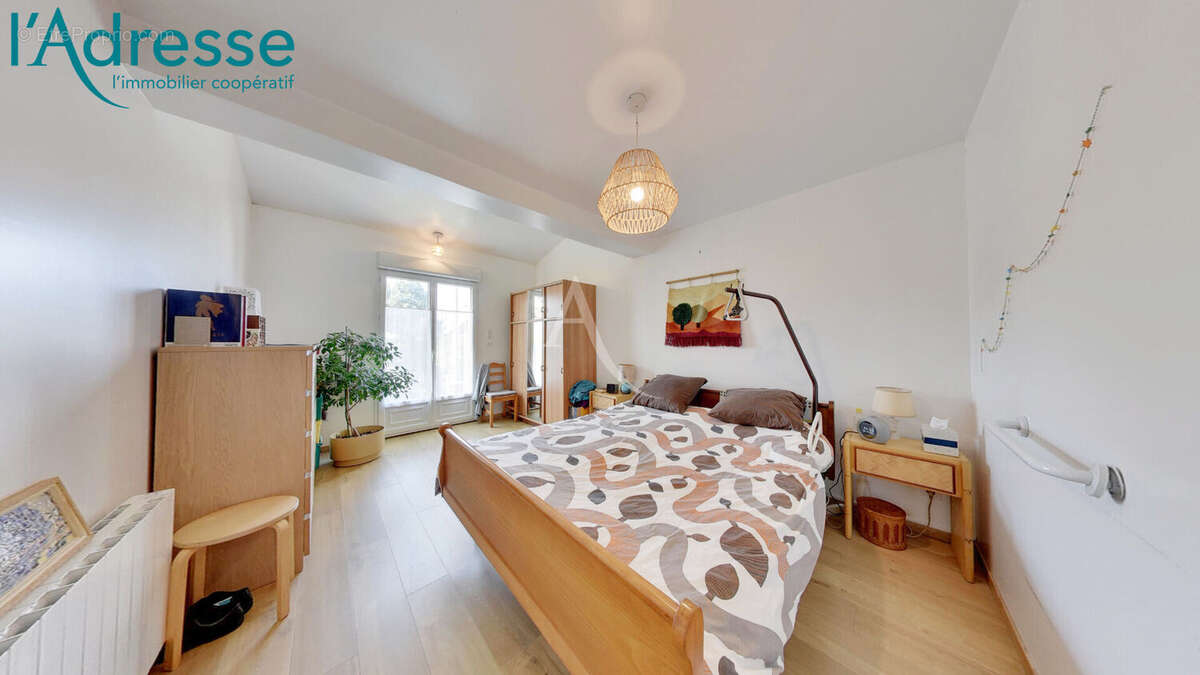 Maison à BRY-SUR-MARNE