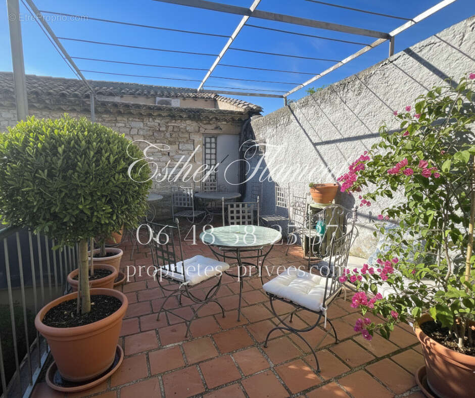 Maison à CAVEIRAC