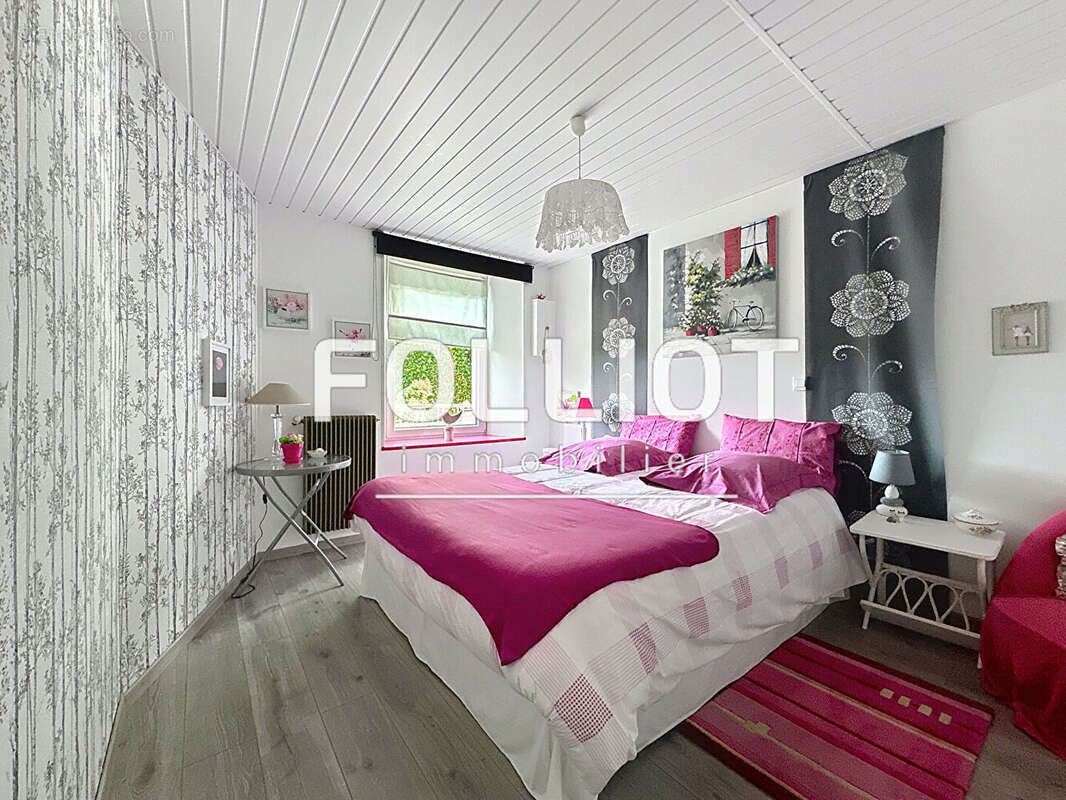 Maison à LONGUEVILLE