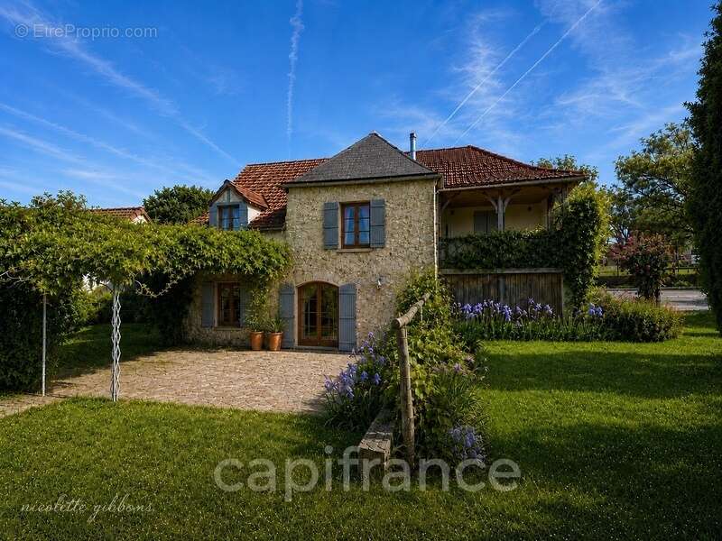 Maison à FLOIRAC