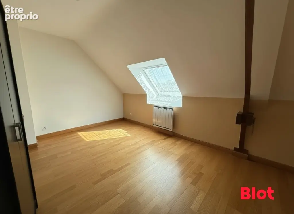 Maison 6 pièces 107 m² à vendre à Montgermont (35760) - photo 5