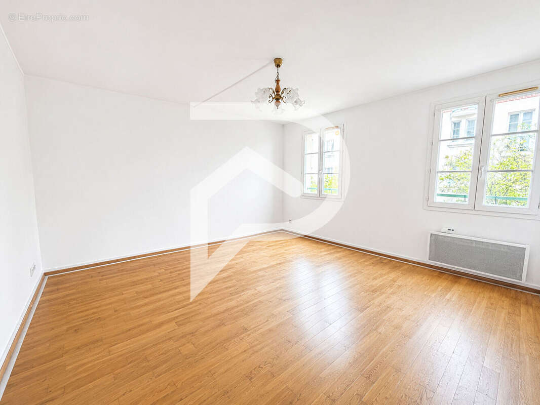 Appartement à MERU