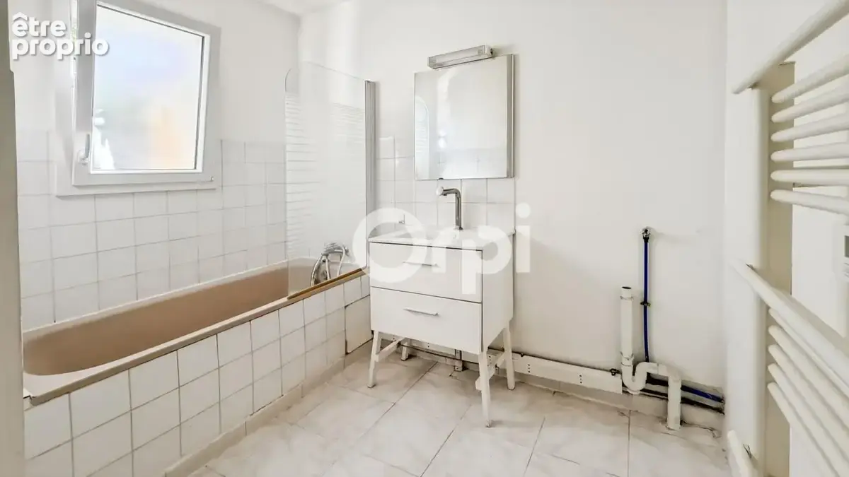 Portes-lès-Valence - Maison de plain-pied avec potentiel d’agrandissement - photo 13