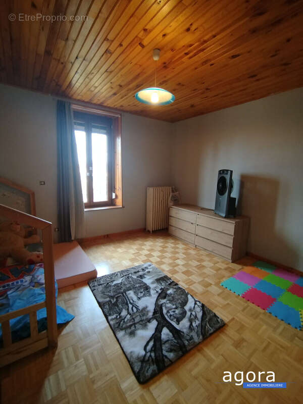 Maison à TRIEUX