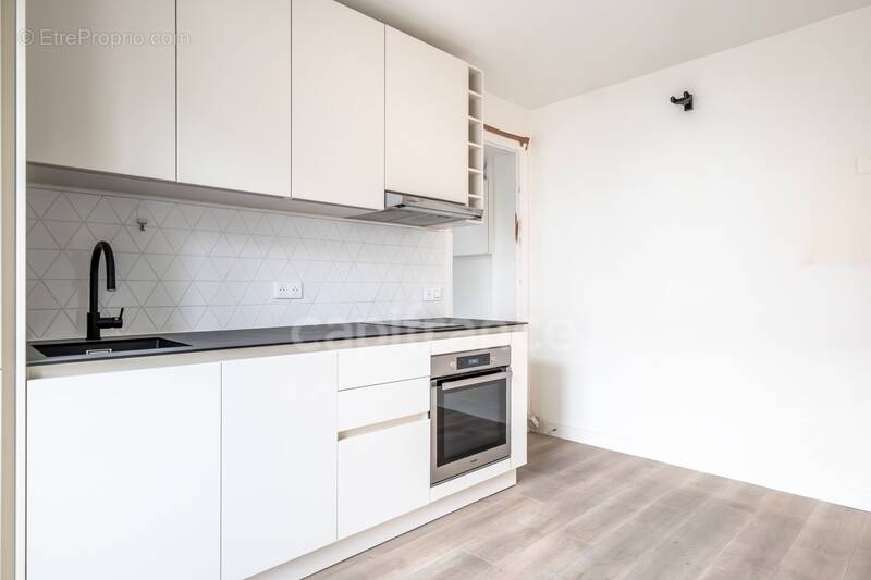 Appartement à PARIS-19E