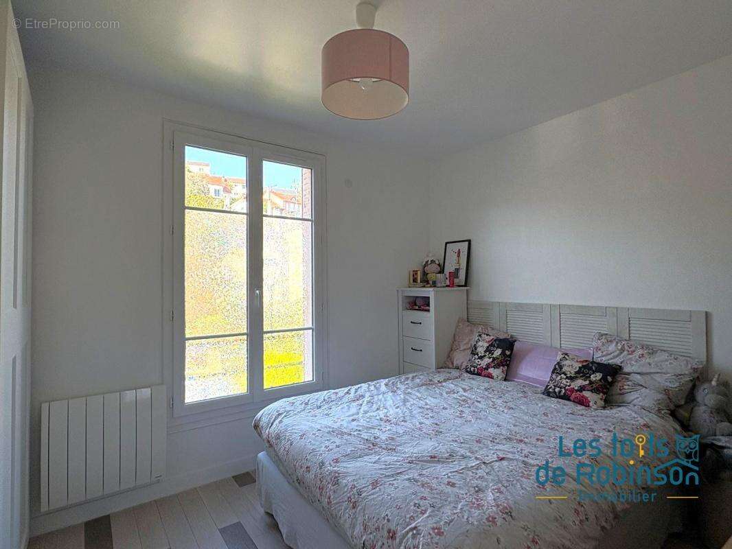 Maison à LE PLESSIS-ROBINSON