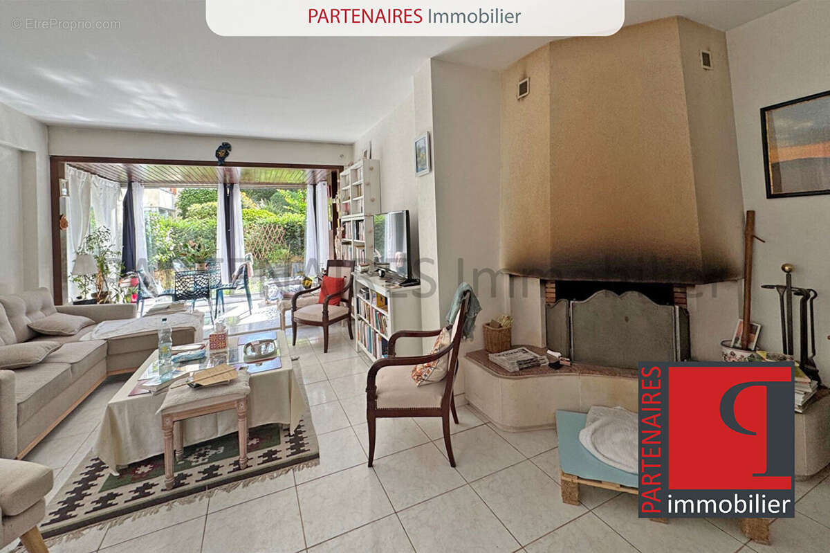 Appartement à LE CHESNAY