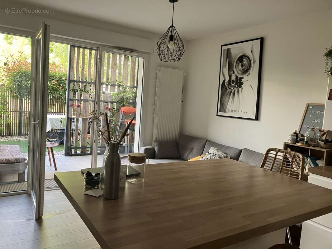 Appartement 40 m² à Pessac  - photo 2