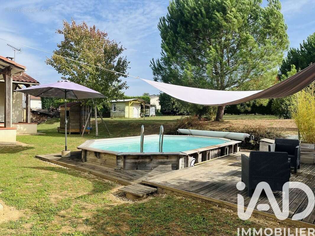 Photo 2 - Maison à LAVARDAC