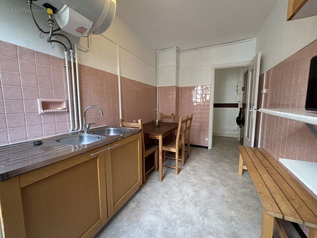 Appartement 80 m² à Grenoble  - photo 8