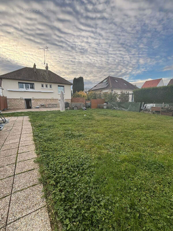 Maison à PRECY-SUR-OISE