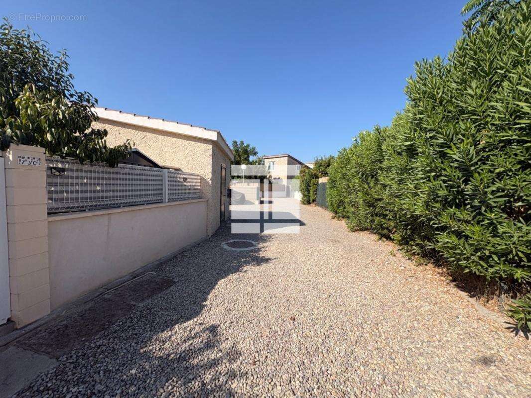 À vendre studio de 31 m2 residence les sables de biguglia - photo 16