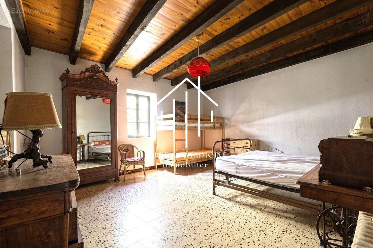 Maison à LAGORCE