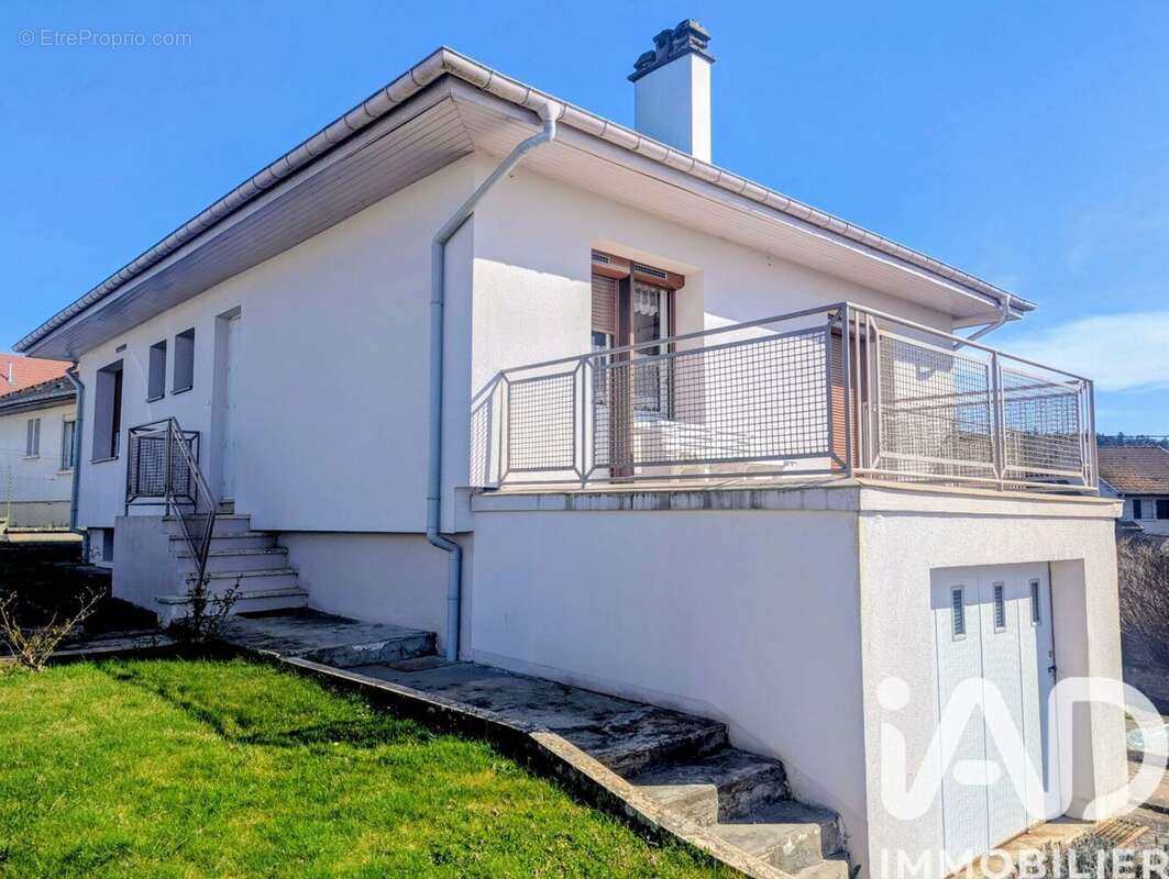 Maison 67 m² à Bains-Les-Bains  - photo 3
