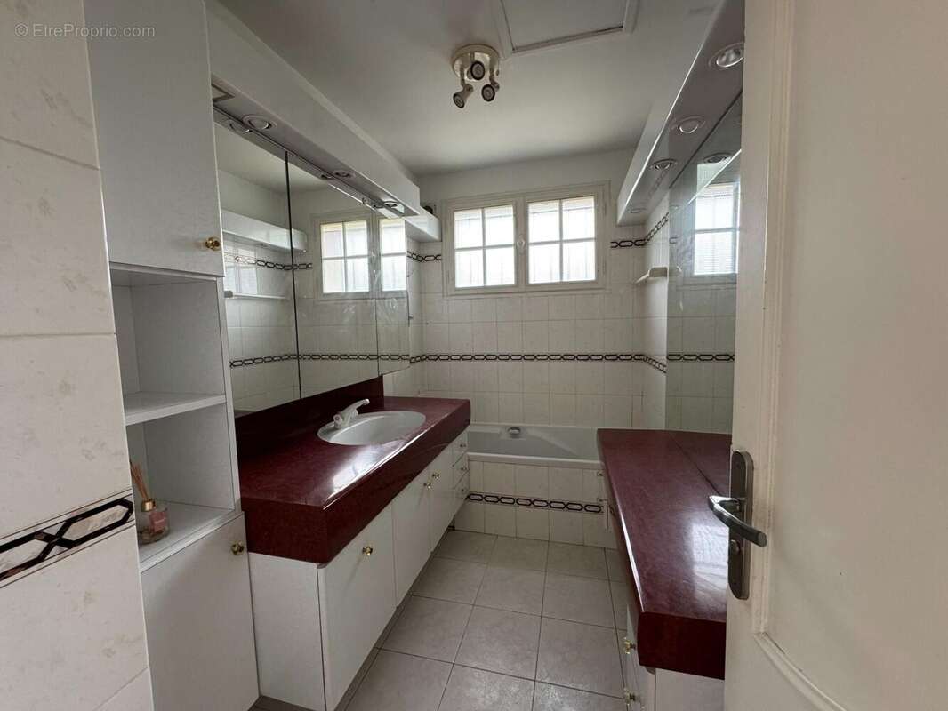 Photo 5 - Maison à MORAINVILLIERS